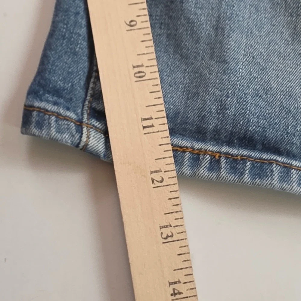 Levi's 569 Loose Straight Shorts Mens 36 Blue Denim Relaxed Fit Medium Wash 6510